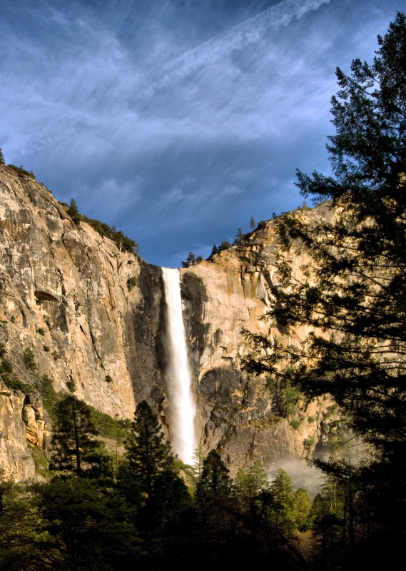 Bridalveil Falls - Yosemite  