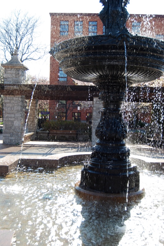 Fountain Franklin Square