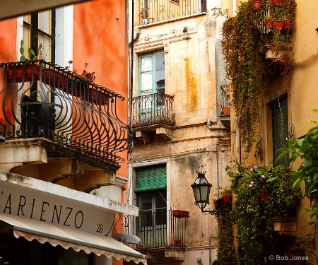 Taormina Colour