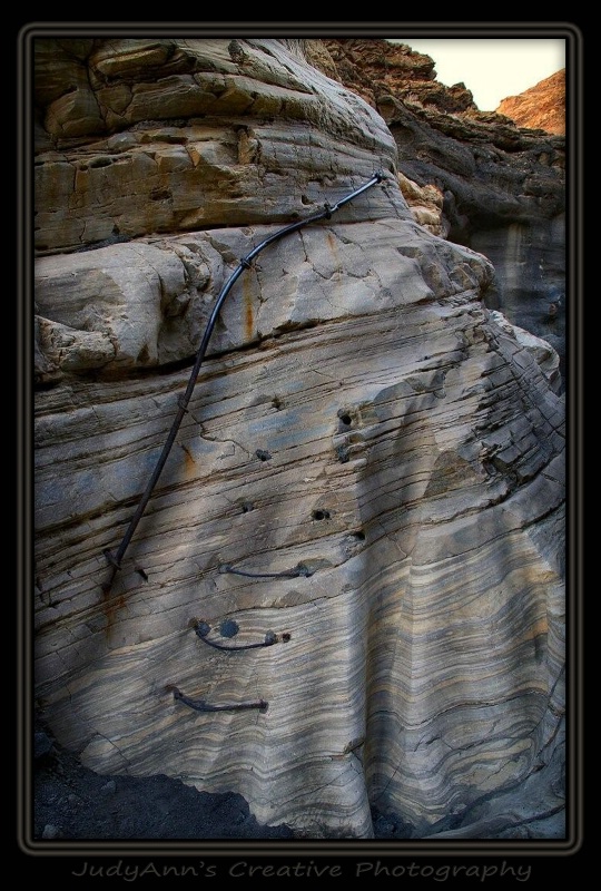 Mosaic Canyon, Death Valley - ID: 10336153 © JudyAnn Rector