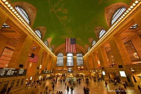 Grand Central Station from the balcony, wide