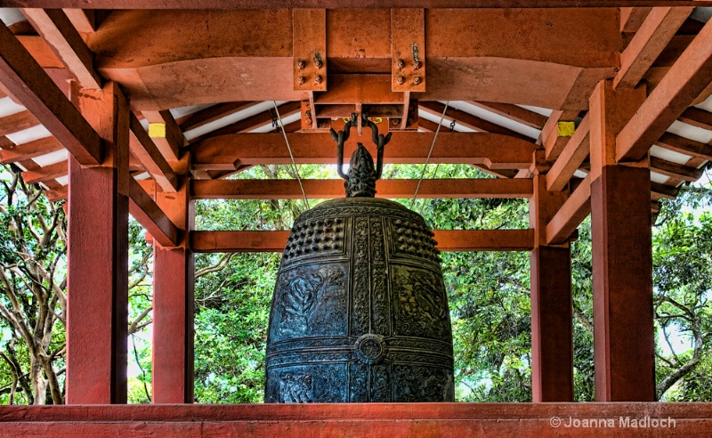 Byodo-In Temple (bell)
