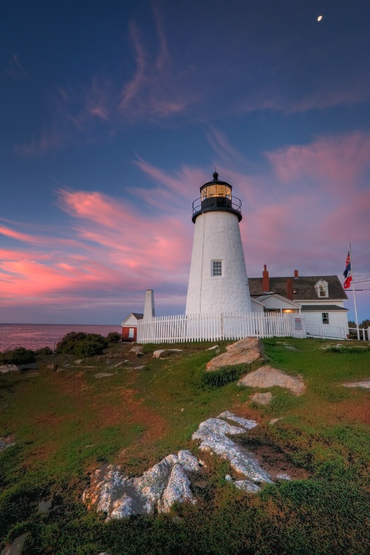 Pemaquid Lighthouse at Dawn - ID: 10397356 © Robert A. Burns