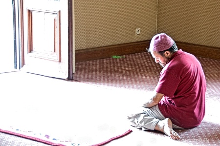 Praying to Allah