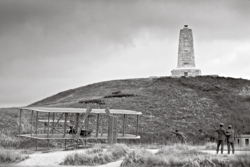 Wright Bros Sculpture & Monument, Kill Devil Hill - ID: 10495956 © george w. sharpton