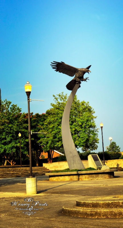 "Auburn's Eagle"