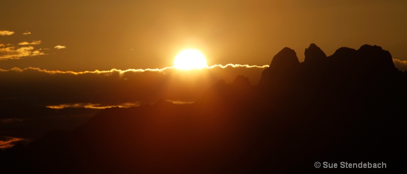 Sun Surfacing From Organ Mtns., Las Cruces, NM - ID: 10536516 © Sue P. Stendebach