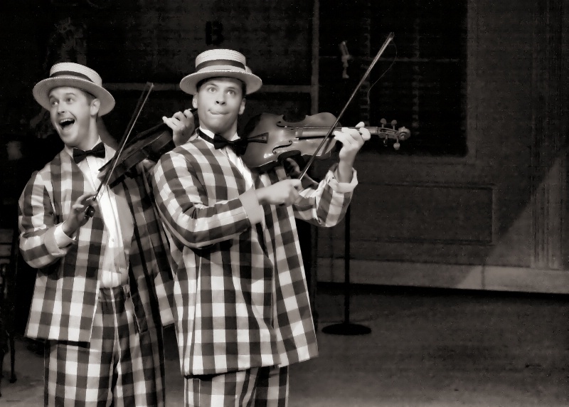 The Violin Players