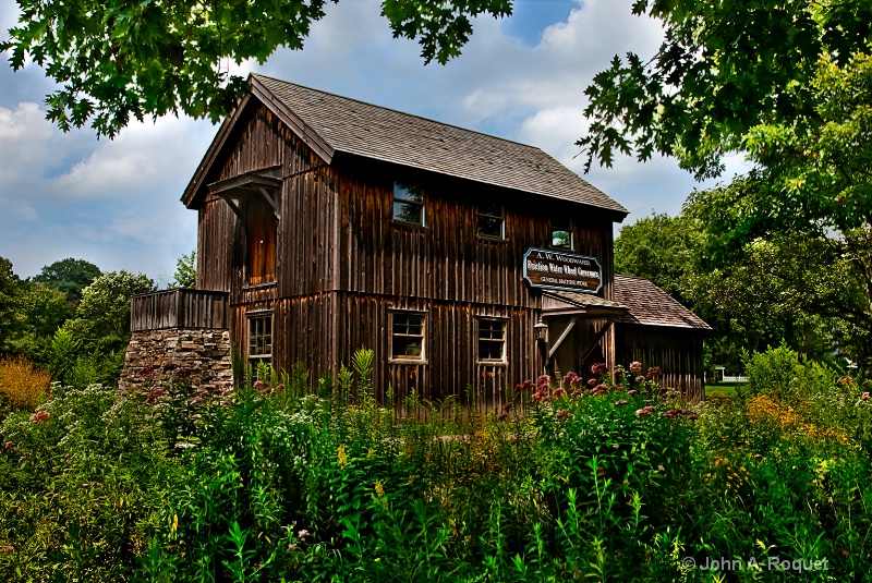  mg 7353 woodward mill -- rockford - ID: 10574162 © John A. Roquet