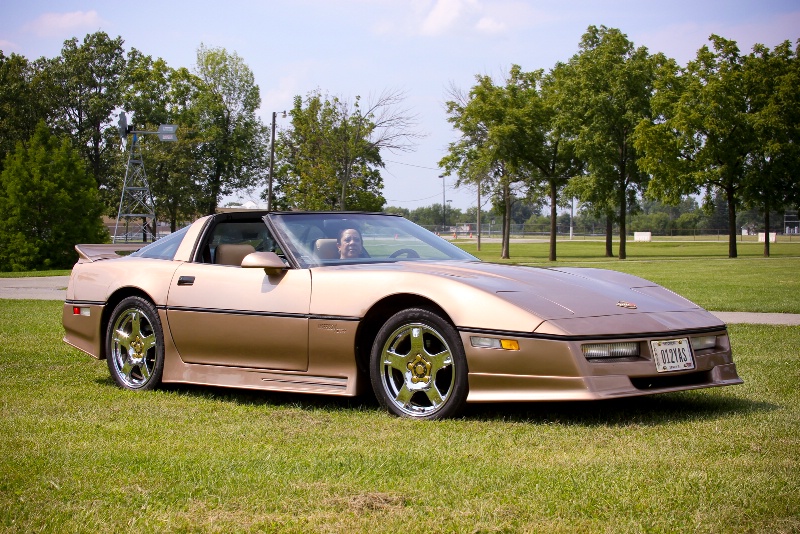 Gold Corvette!