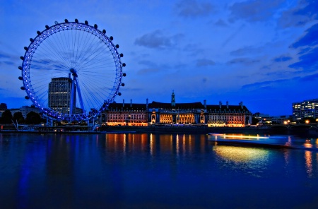 London Eye at Twilight
