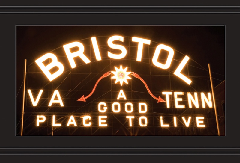 Bristol Va  Tn  Slogan sign at night