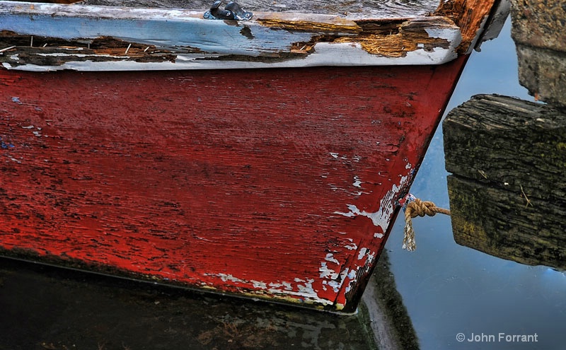 old-red-boat