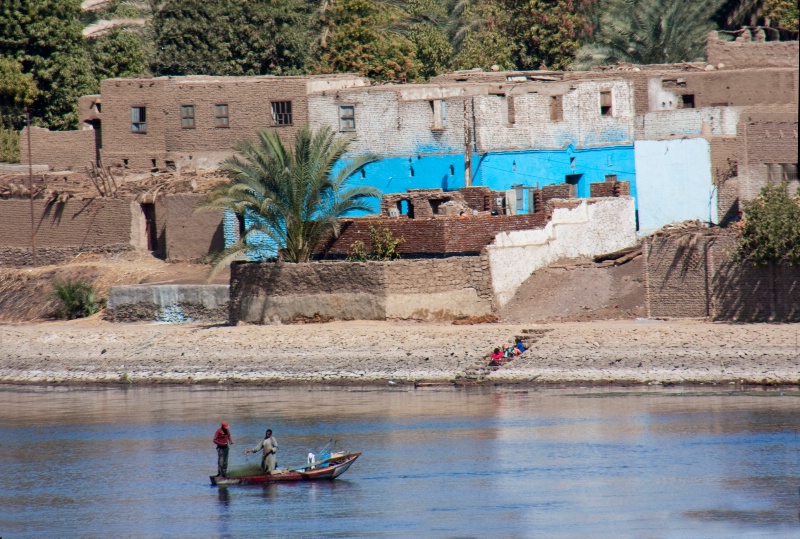 FISHING ON THE NILE - ID: 10713063 © James E. Nelson