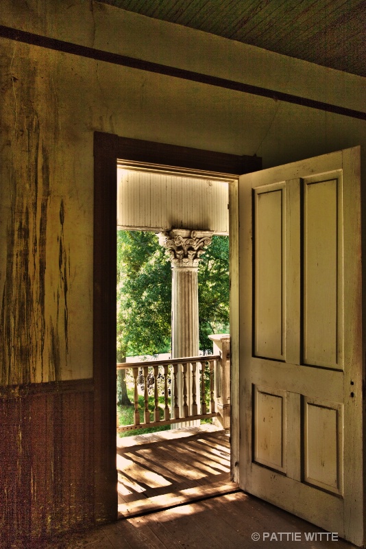 balcony door