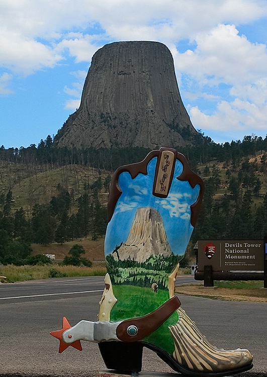 Devil's Tower, Wyoming - ID: 10756487 © Shirley D. Freeman