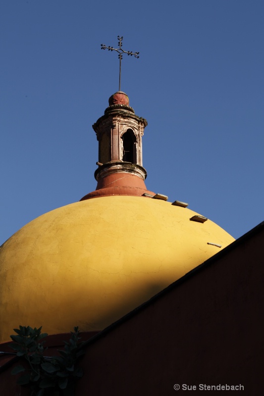 Church Spire, Guanajuato, Mexico - ID: 10758848 © Sue P. Stendebach