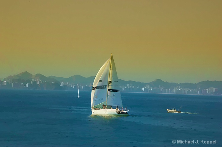 Sailing into the Sunset - ID: 10796395 © Mike Keppell