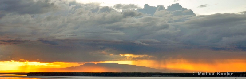 alaska anchorage sunset with rain