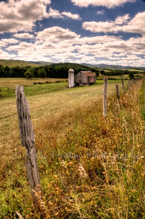 Barn and Fence in WV
