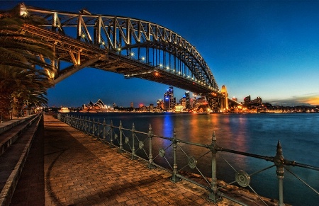 Good Evening Sydney