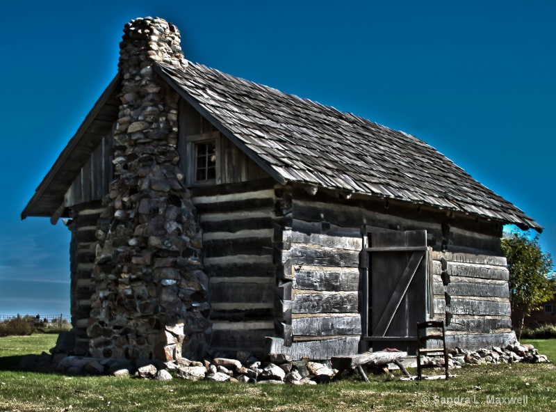 Harshburger Log Cabin 1837