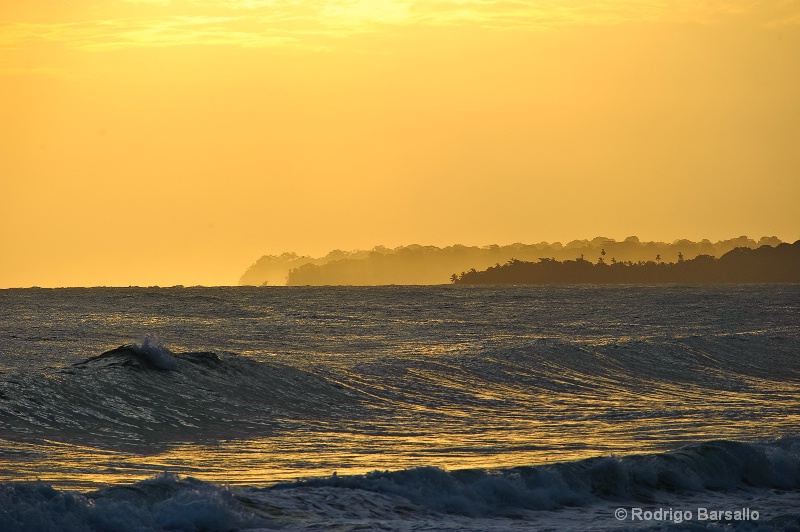 Cocles beach sunrise