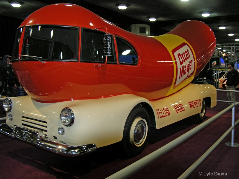 Vintage 1952, A Good  Year For Hot Dogs