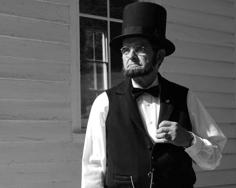 ~ Mister Lincoln.~