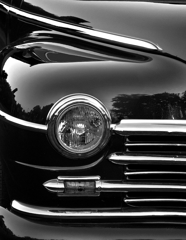 Classic Plymouth Black&White