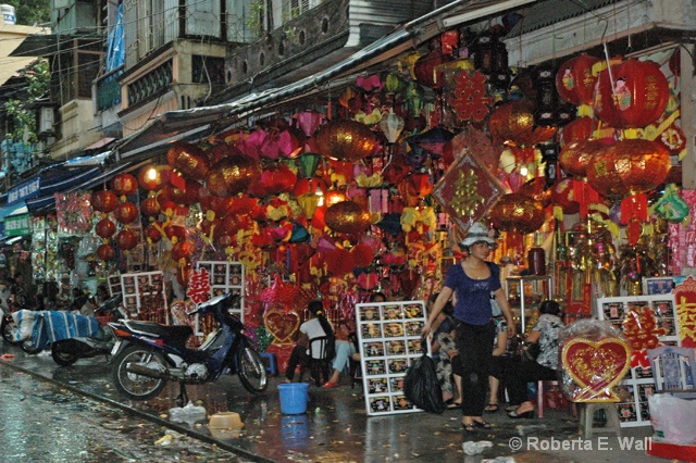 market of lanterns