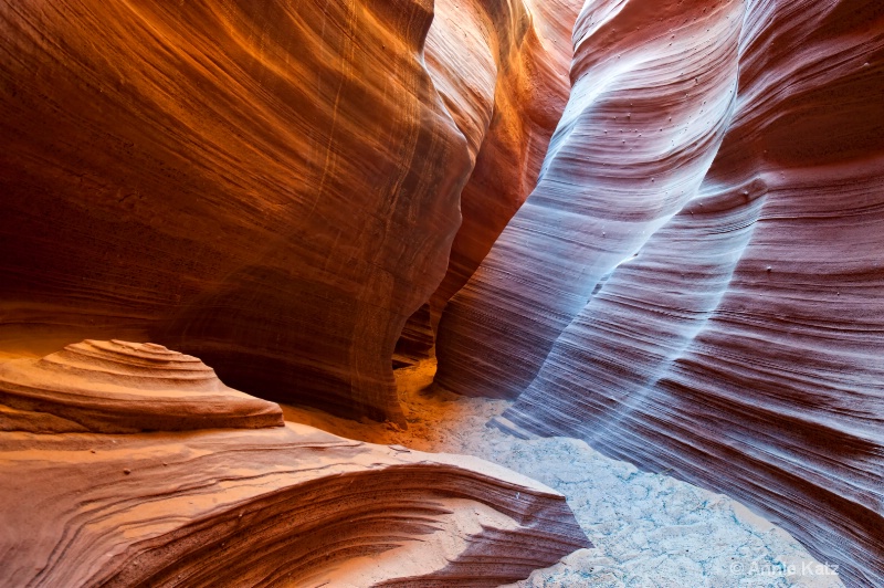 pathway through the canyon - ID: 11213651 © Annie Katz