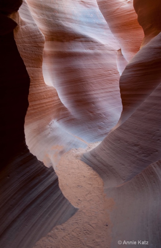 the canyon path - ID: 11213687 © Annie Katz