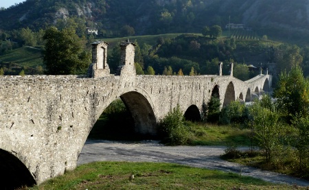 Bobbio Bridge Adjusted