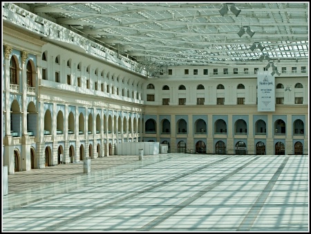 Empty Atrium in Moscow