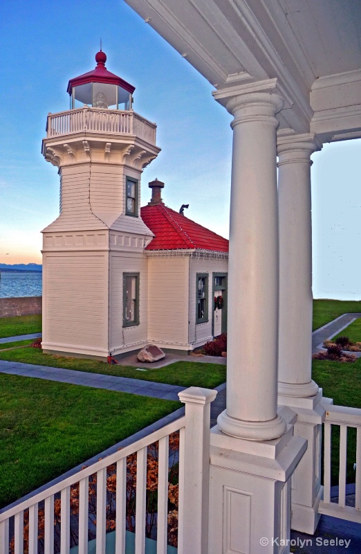 Mukilteo Lighthouse at Dusk