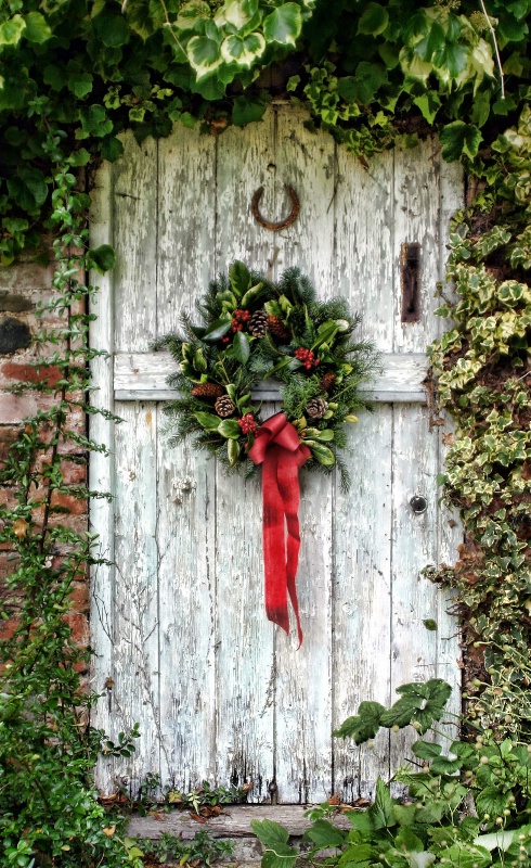 Christmas door garland 2010