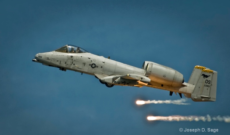 A-10 Deploying Flares