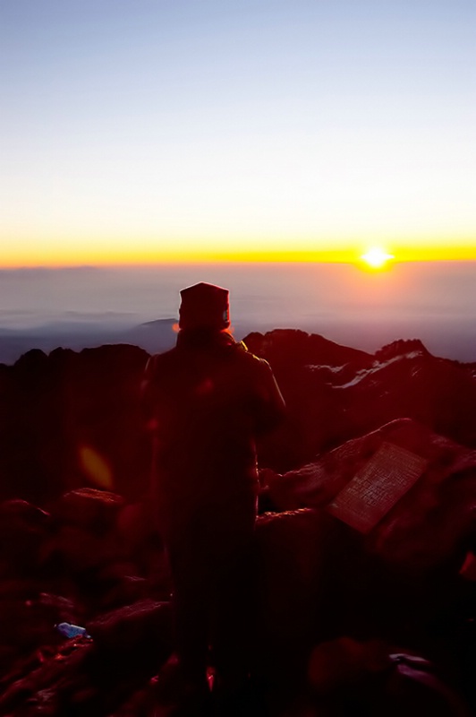 Sunrise on Mt Kenya - ID: 11344095 © Mike Keppell