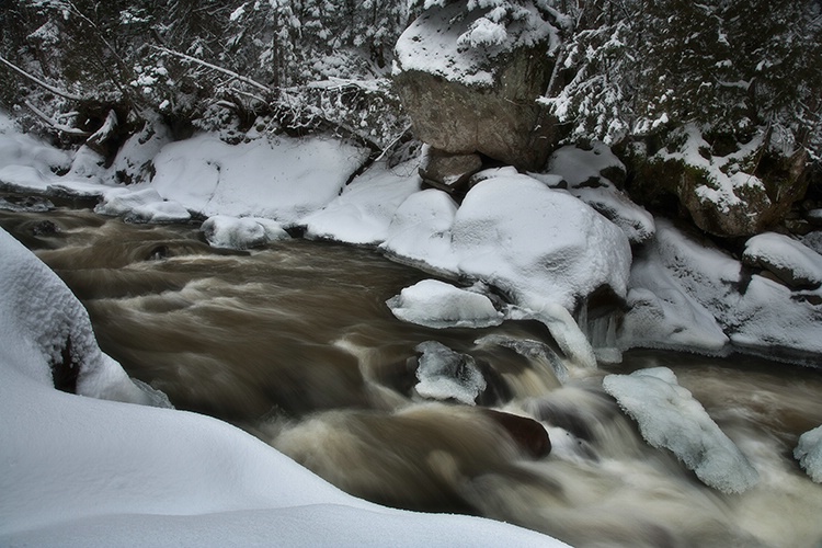 The river runs through.