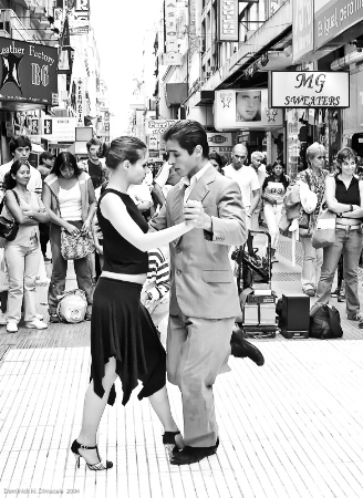 TANGO IN BUENOS AIRES