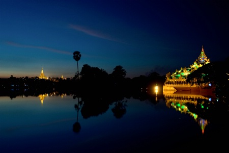 Shwedagon Pagoda