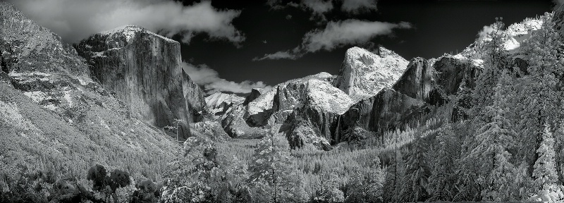 Yosemite Valley in Winter - Infrared Panorama