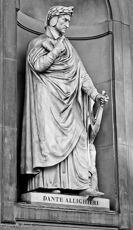 Dante Allighieri -- Florence, Italy - ID: 11497626 © John D. Roach