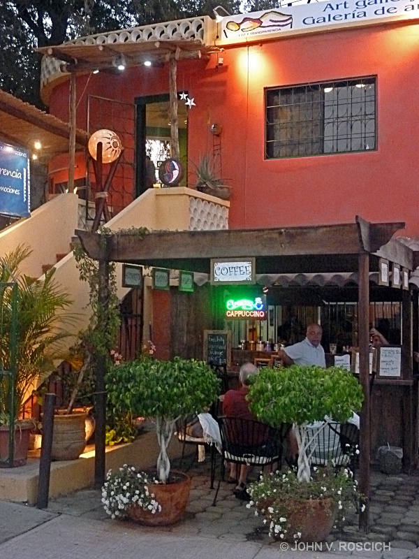 COFFEE SHOP. SAN JOSE DEL CABO, MEXICO - ID: 11546331 © John V. Roscich