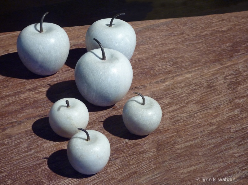 Stone Apples
