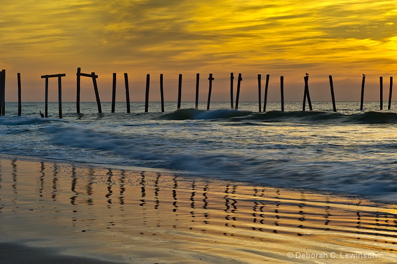 Pier at Sunrise - ID: 11562315 © Deborah C. Lewinson