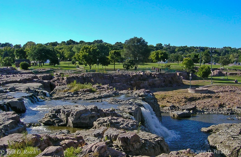 Park at Sioux Falls, South Dakota - ID: 11570724 © John D. Roach