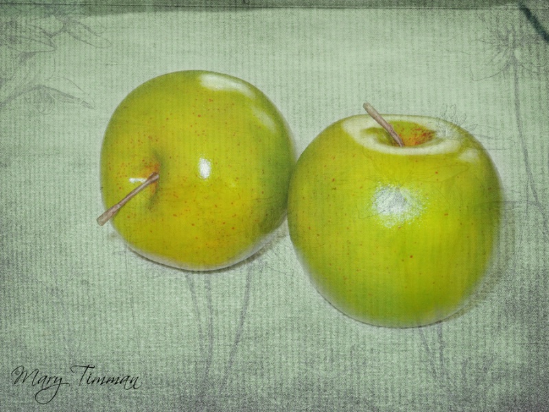 2 Apples