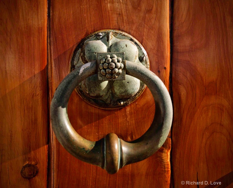 Door knocker in St. George, Bermuda